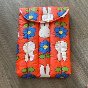 Baggu Puffy Laptop Sleeve - Flower Miffy